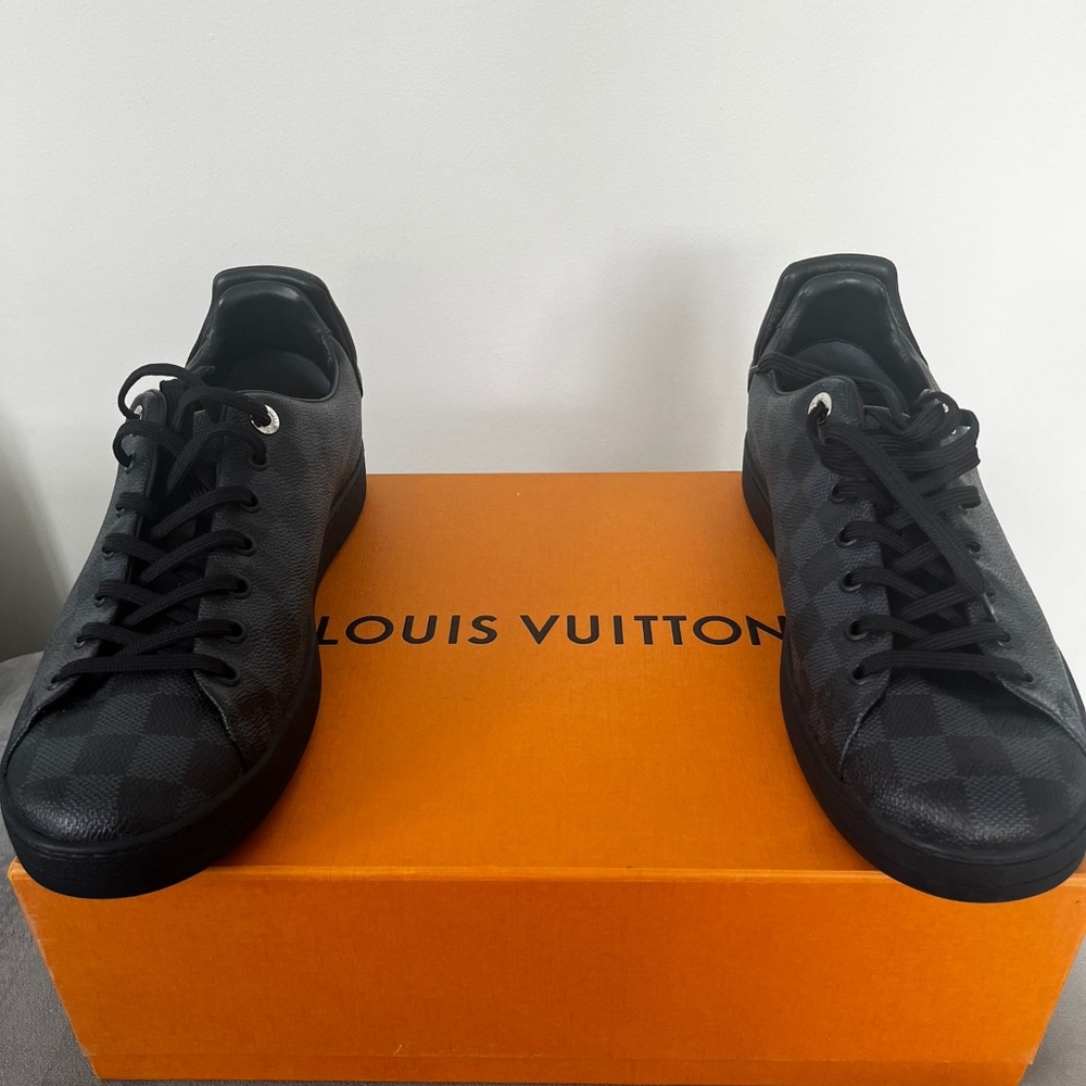 Louis Vuitton mens sneakers size 8.5 - Picture 6 of 11